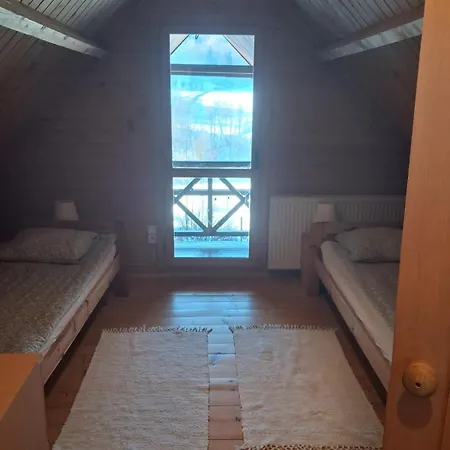 Za Lasem Alpstuga Laskowa (Limanowa)